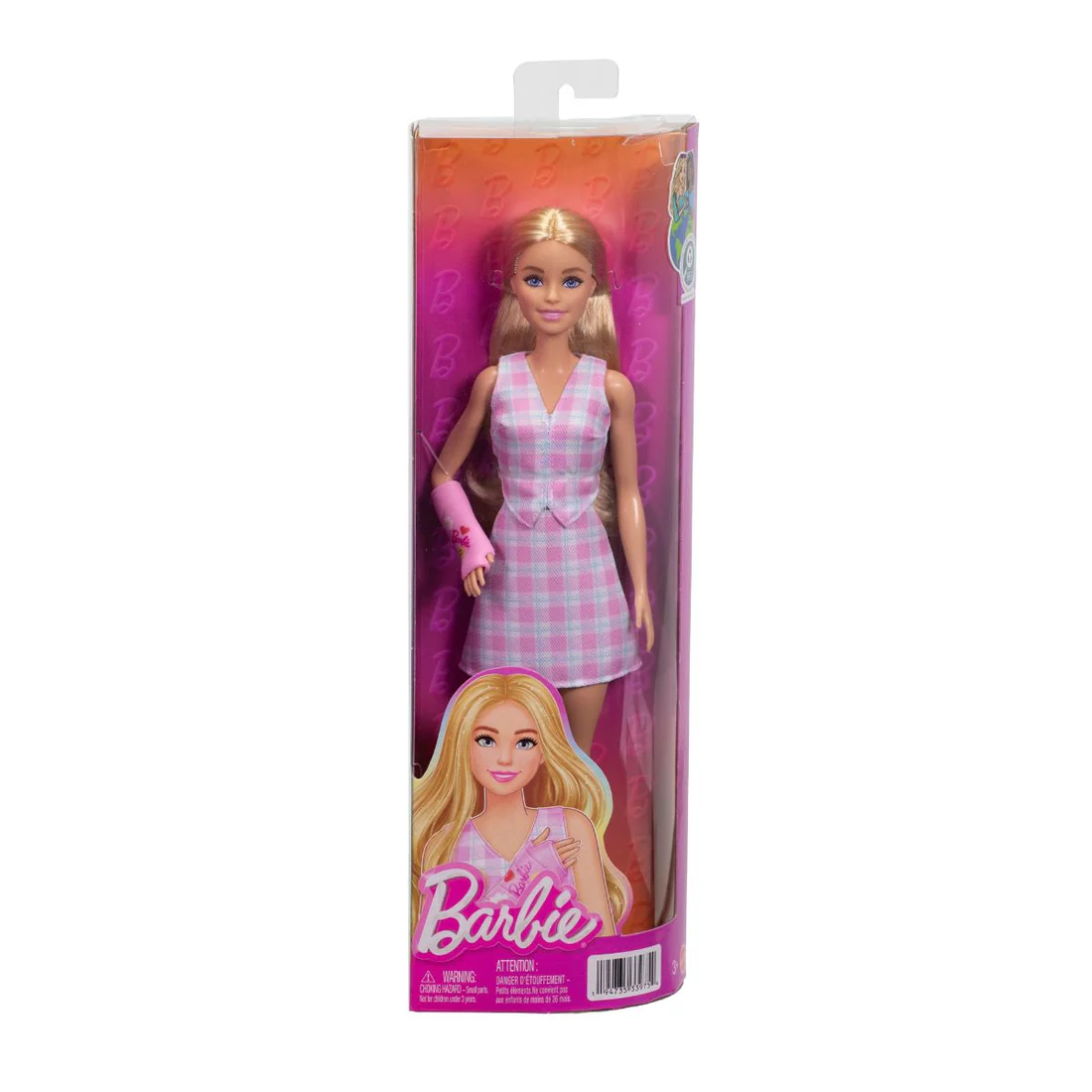 bup-be-barbie-fashionista-arm-cast-millie-doc-dao-1